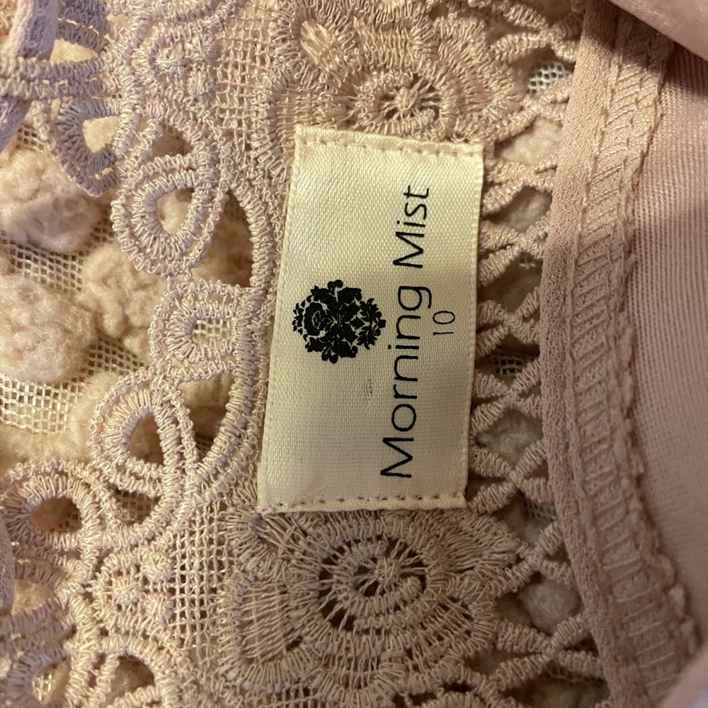 Pink top - Picture 3 of 4